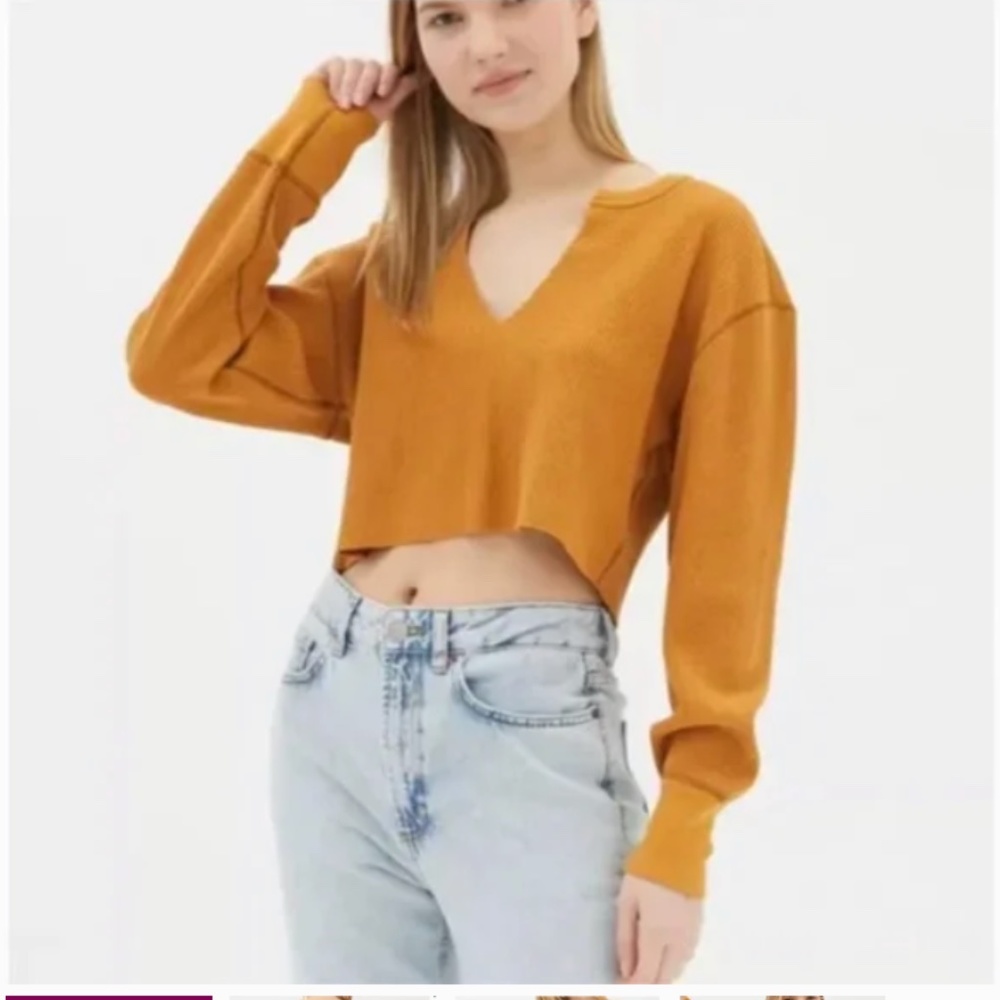 UO BDG Knit Notched Thermal Cropped Top V sleeve waffle Gold Mustard Rust L LG - Picture 2 of 6